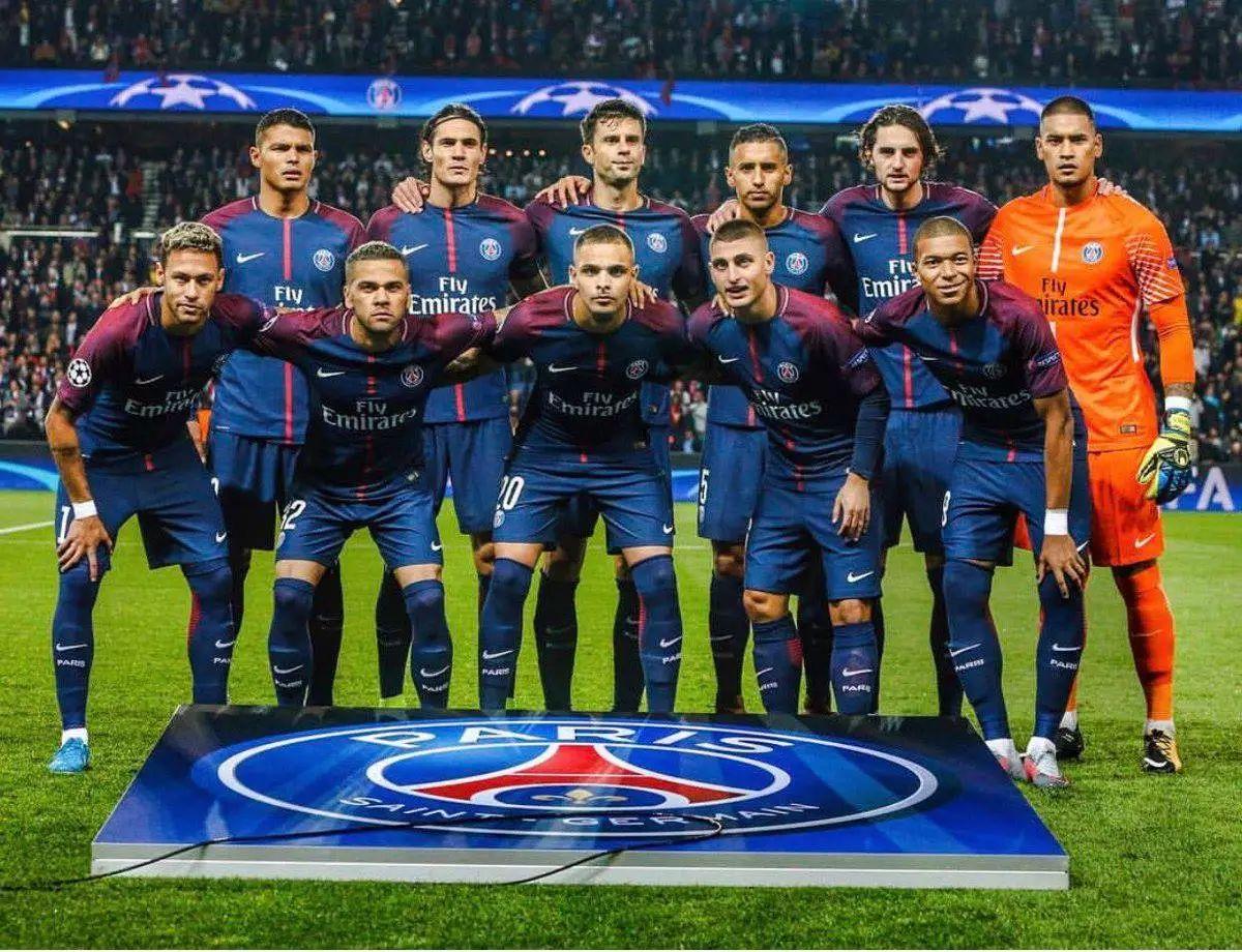 每体记者：弗里克计划让球员训练至周三，之后给他们放三天假（每体：弗里克将训练安排至周三，随后给球员放三天假）