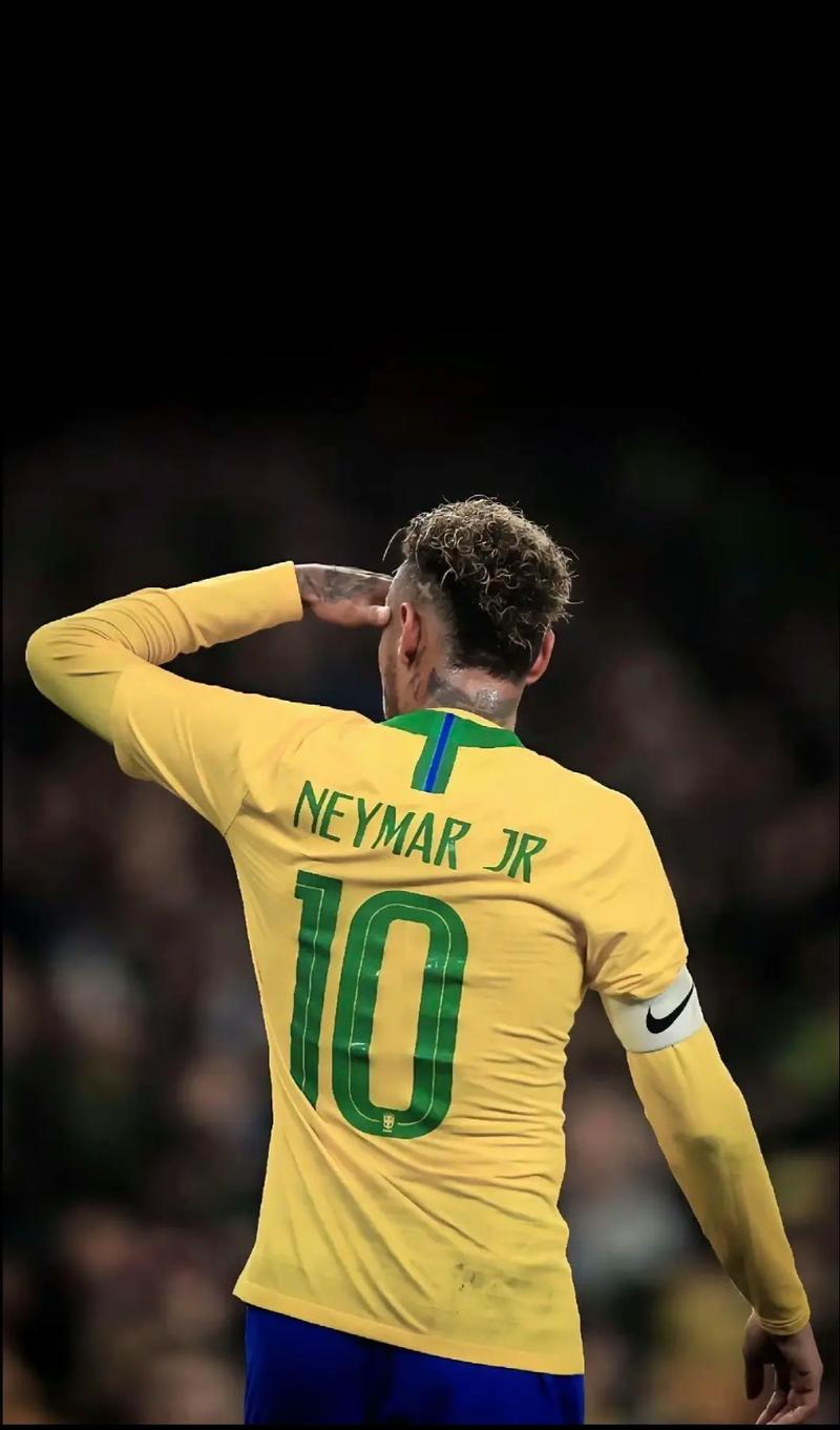 欧冠半场：派尚扳平，格林伍德反超，马赛暂2-1圣吉罗斯（半场欧冠战况：马赛暂2-1领先圣吉罗斯，派尚扳平后格林伍德反超）