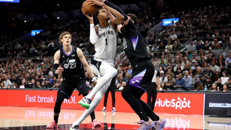 莫雷托：热刺和纽卡考察小斯坦科维奇，国米对球员保持着关注（莫雷托：热刺与纽卡考察小斯坦科维奇，国米持续关注）