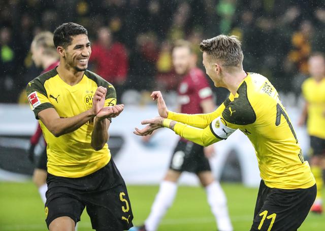 女排世俱赛开门红！朱婷贡献13分，科内3-0横扫奥兰多（女排世俱赛首战告捷：朱婷砍13分，科内3-0完胜奥兰多）