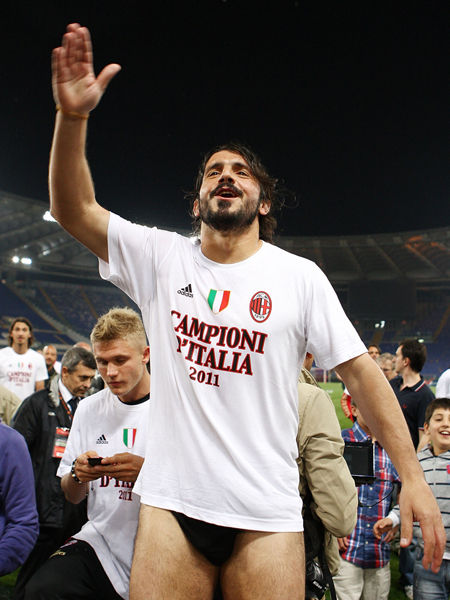 此前曾因性骚扰丑闻离职，斯基拉：奥维马斯接近重返阿贾克斯（斯基拉：曾因性骚扰风波离任的奥维马斯接近回归阿贾克斯）