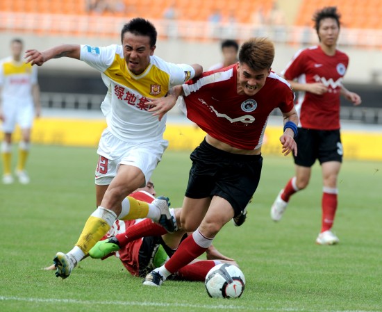 奥尔莫：欧洲杯门线解围是最兴奋时刻；若拿重要冠军就剃光头（奥尔莫：欧洲杯门线救险最令我兴奋，若夺重大冠军将剃光头）